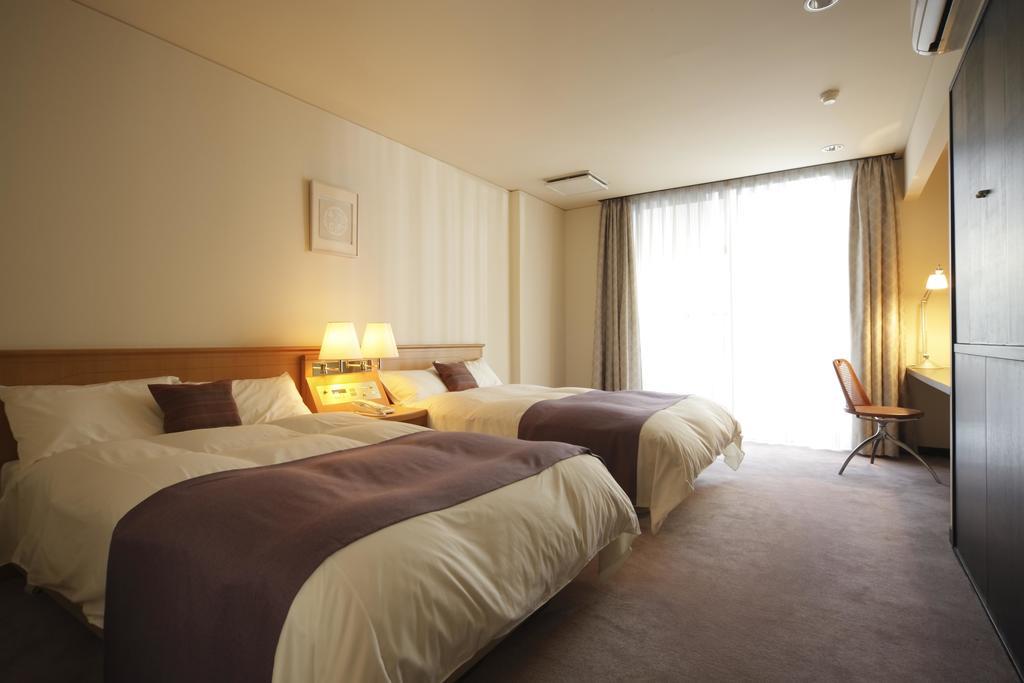 Auberge Suzukane Kōriyama Exteriör bild