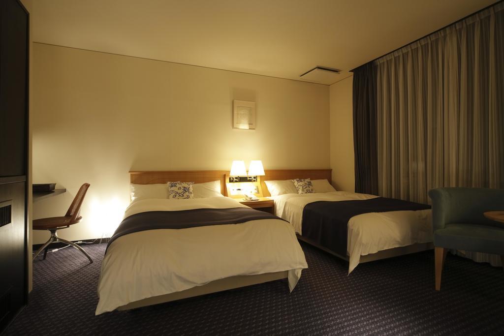 Auberge Suzukane Kōriyama Exteriör bild